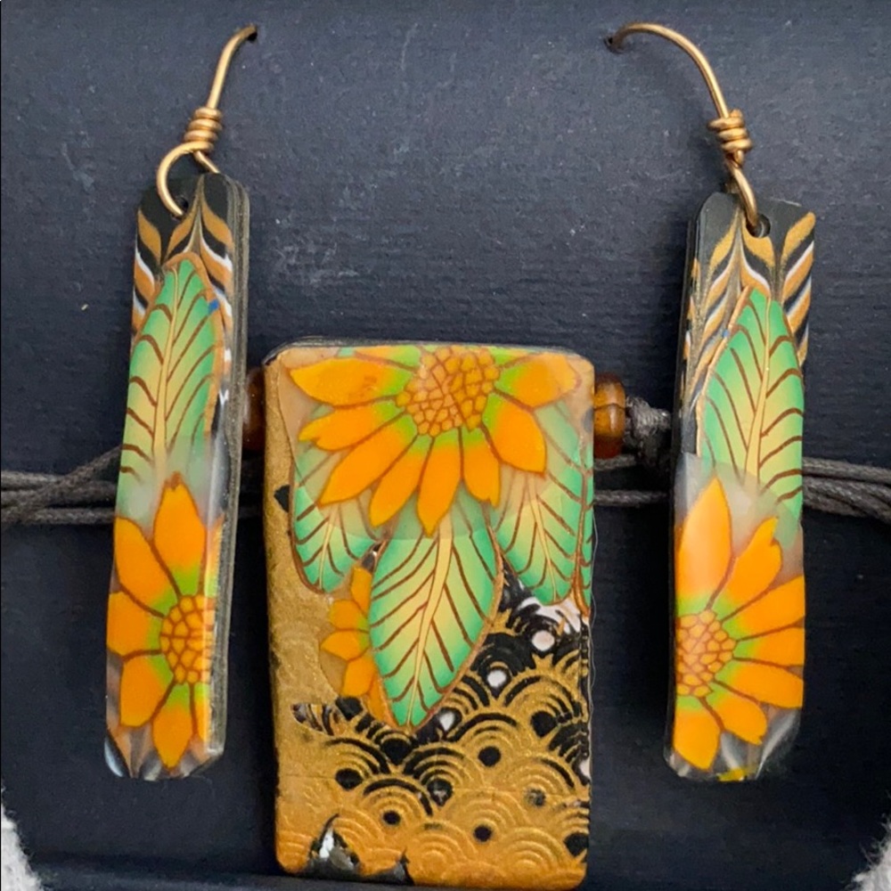 Joan Tayler Earring and Necklace Set.
